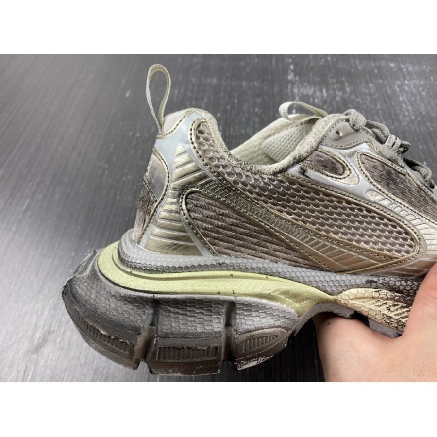 Balenciag* 3XL Sneaker 'Worn-Out - Light Beige'