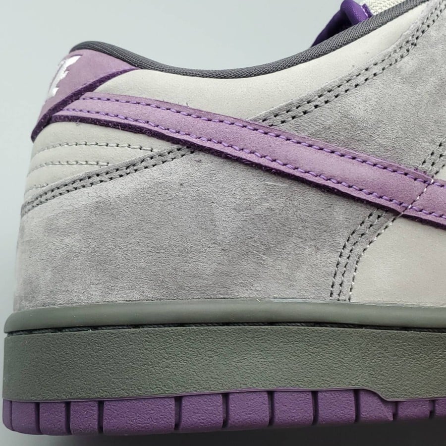 Dunk Low Pro SB