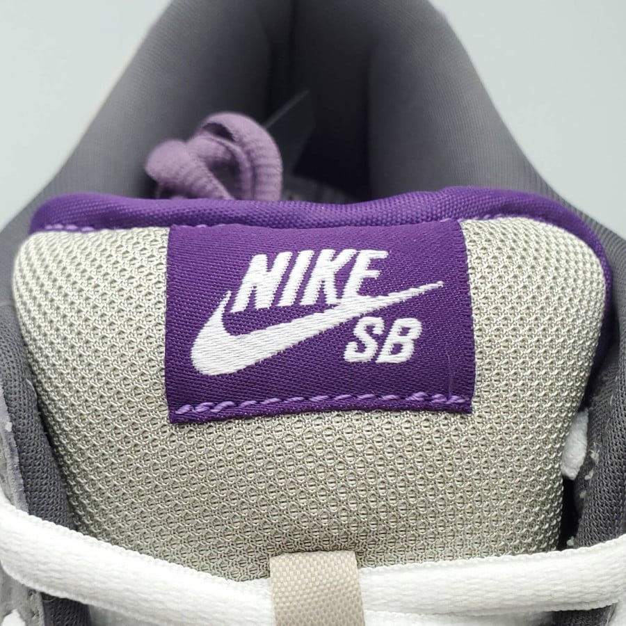 Dunk Low Pro SB