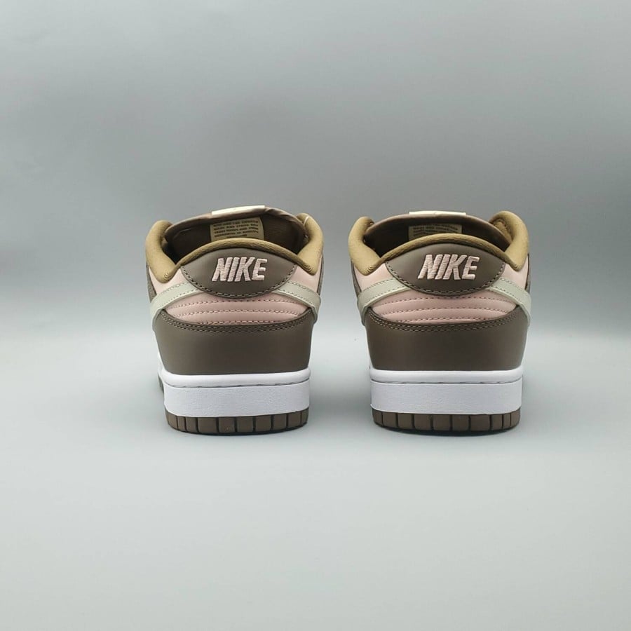 Stüssy x Dunk Low Pro SB