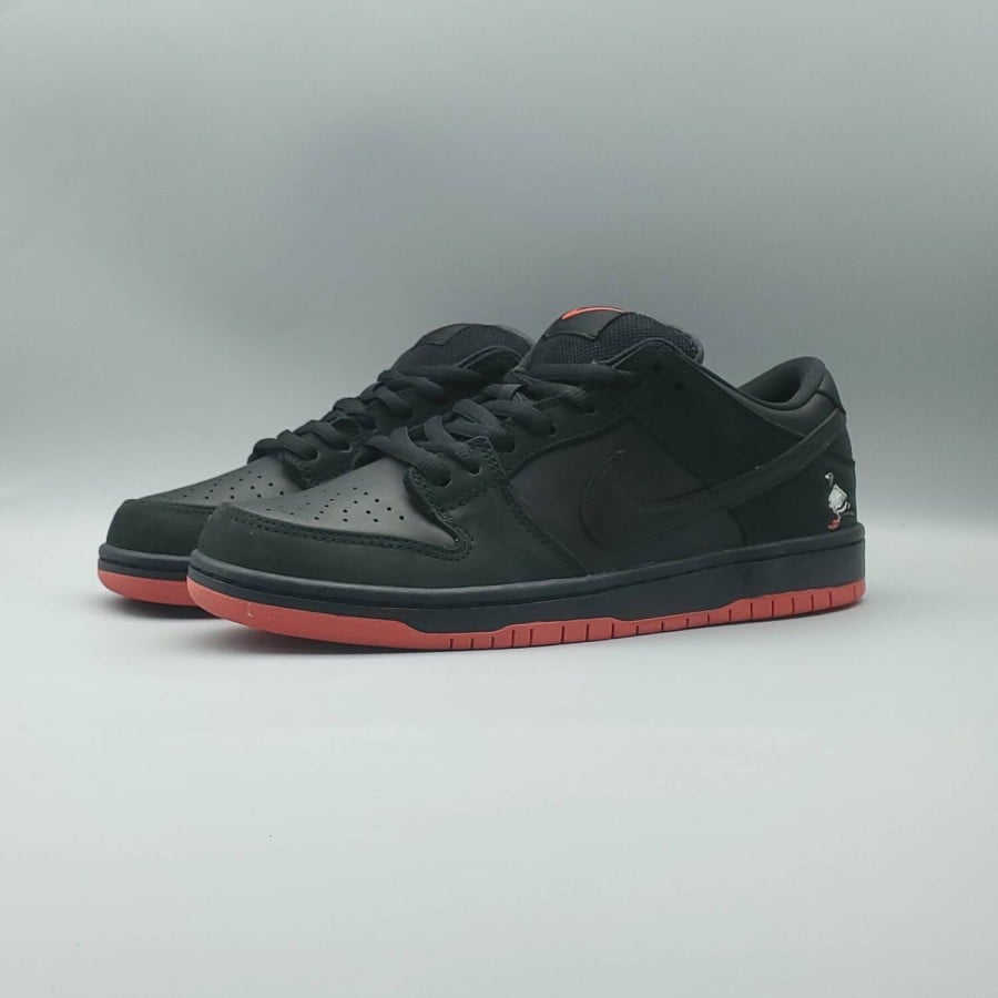 Jeff Staple x Dunk Low Pro SB