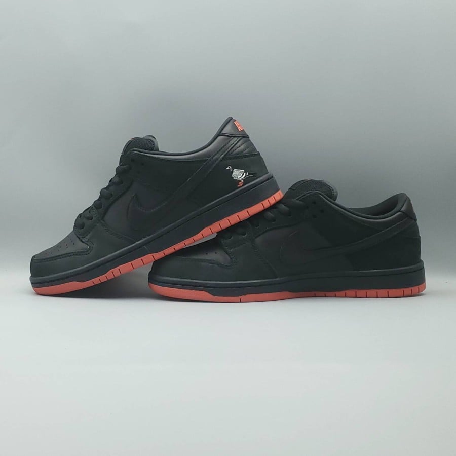 Jeff Staple x Dunk Low Pro SB