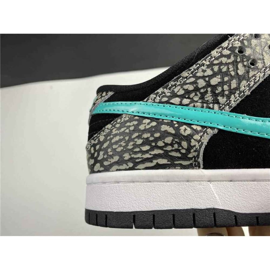 Dunk Low Pro SB