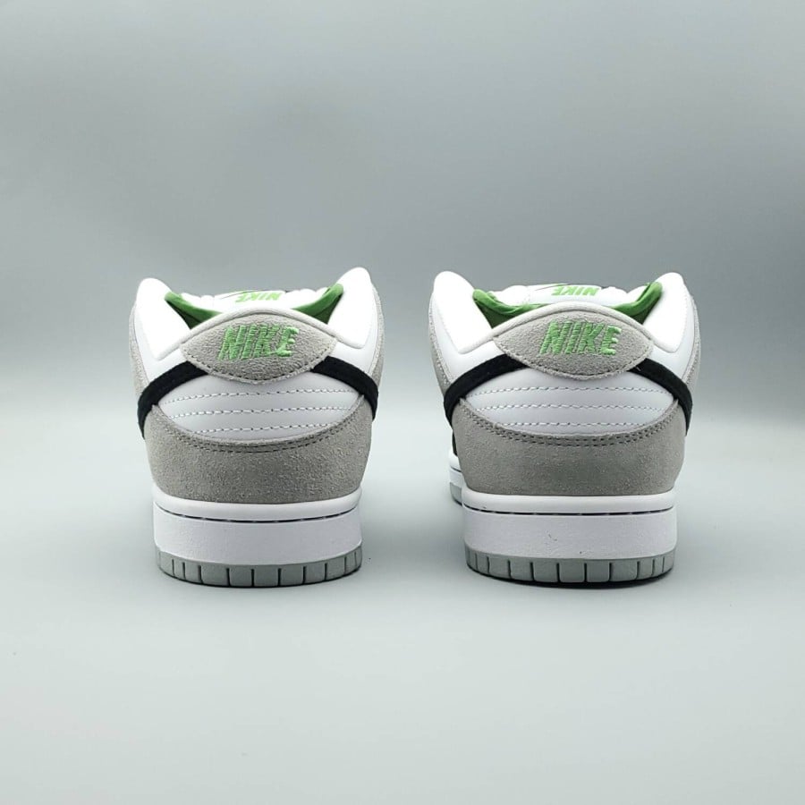 Dunk Low SB