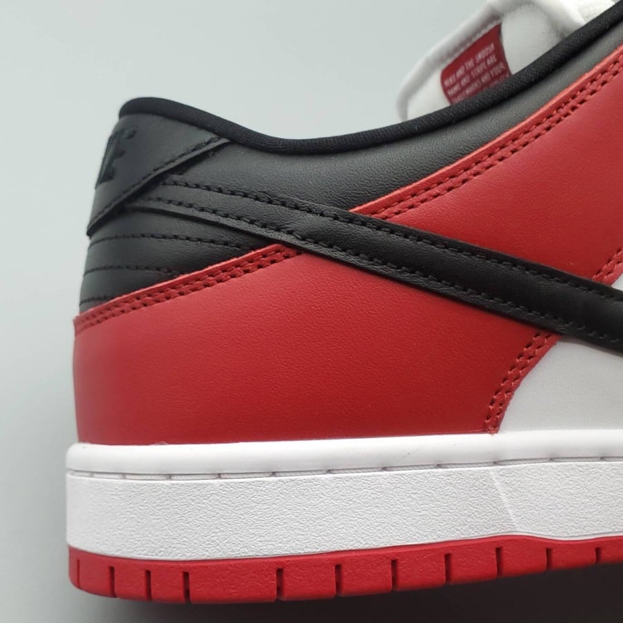Dunk Low SB