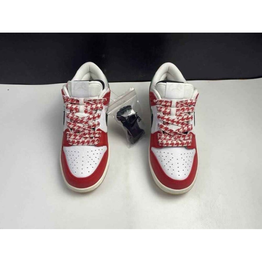 Frame Skate x Dunk Low SB