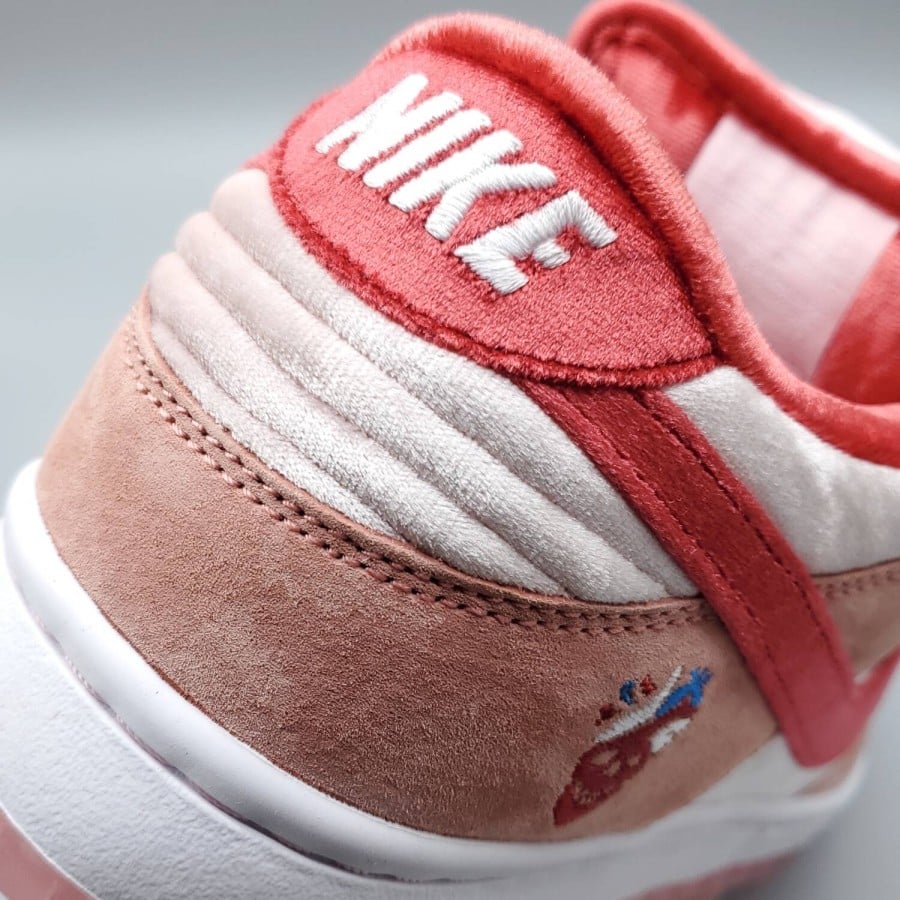 StrangeLove x Dunk Low SB