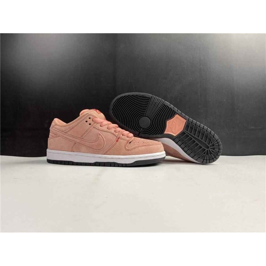 Dunk Low SB