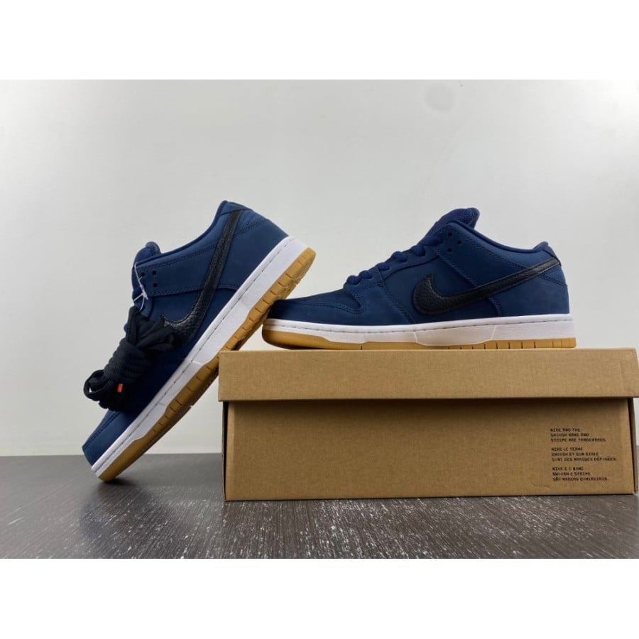 Dunk Low Pro ISO SB