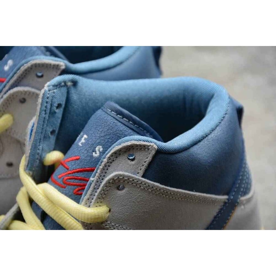 Atlas x Dunk High SB