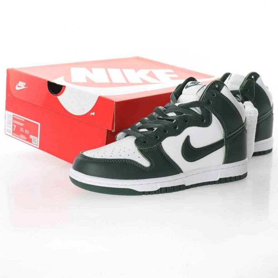 Dunk High SP