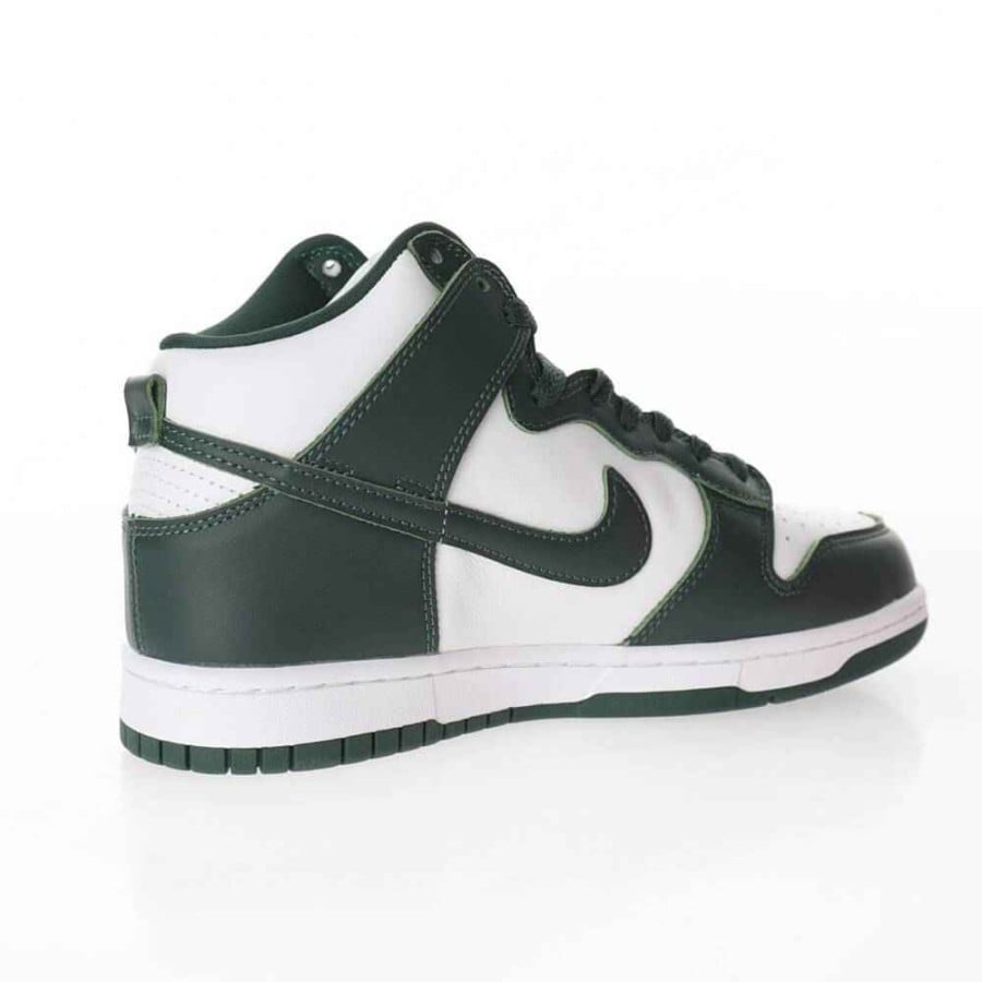 Dunk High SP