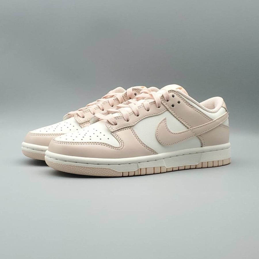 Wmns Dunk Low