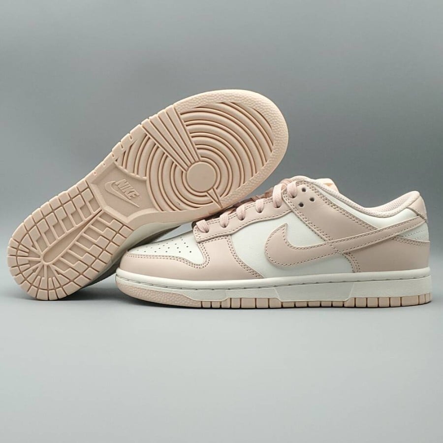 Wmns Dunk Low