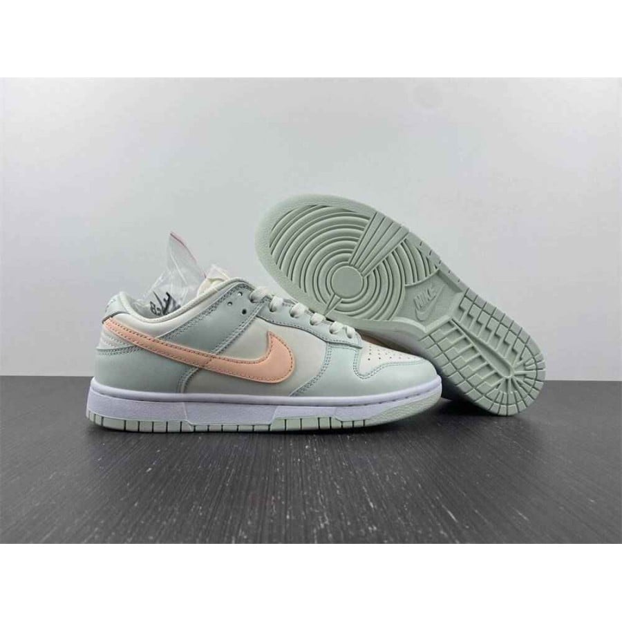 Wmns Dunk Low