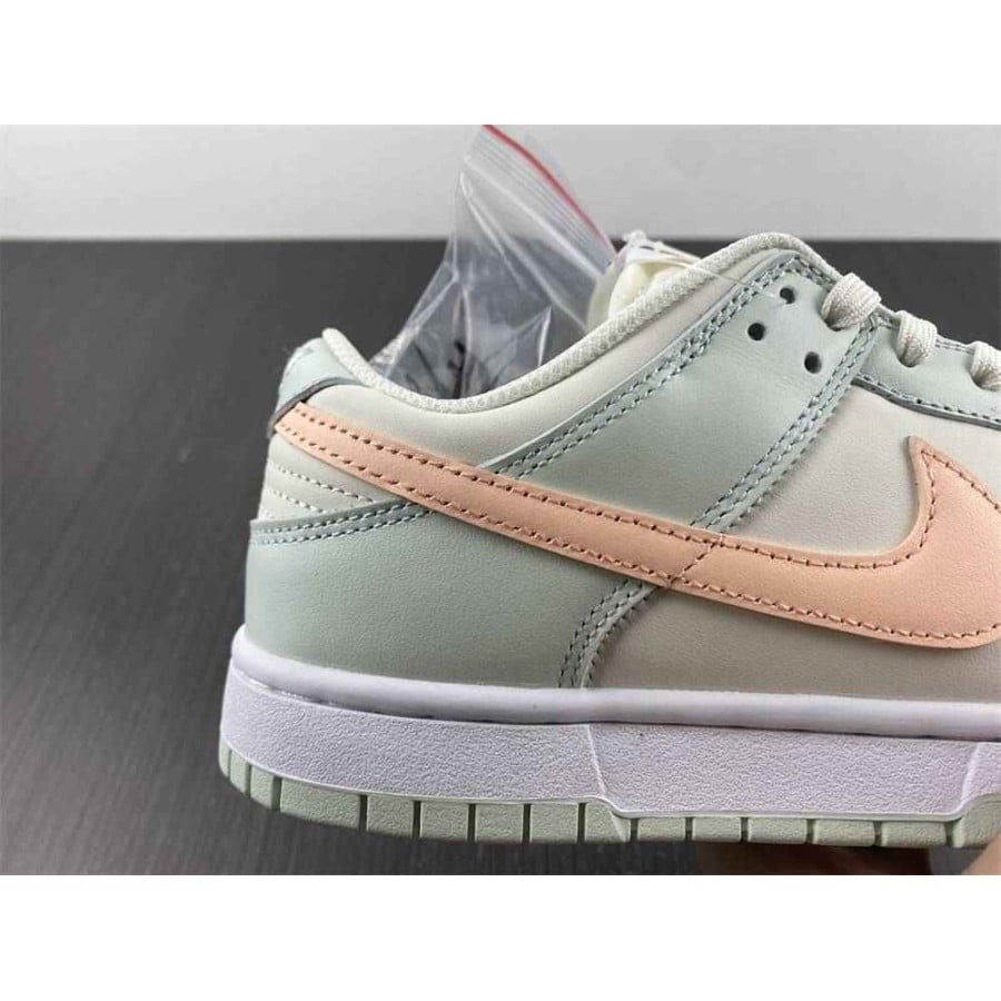 Wmns Dunk Low