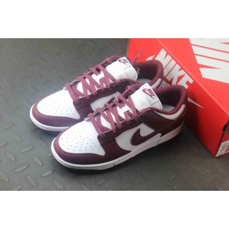 Wmns Dunk Low