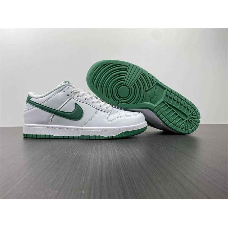 Wmns Dunk Low