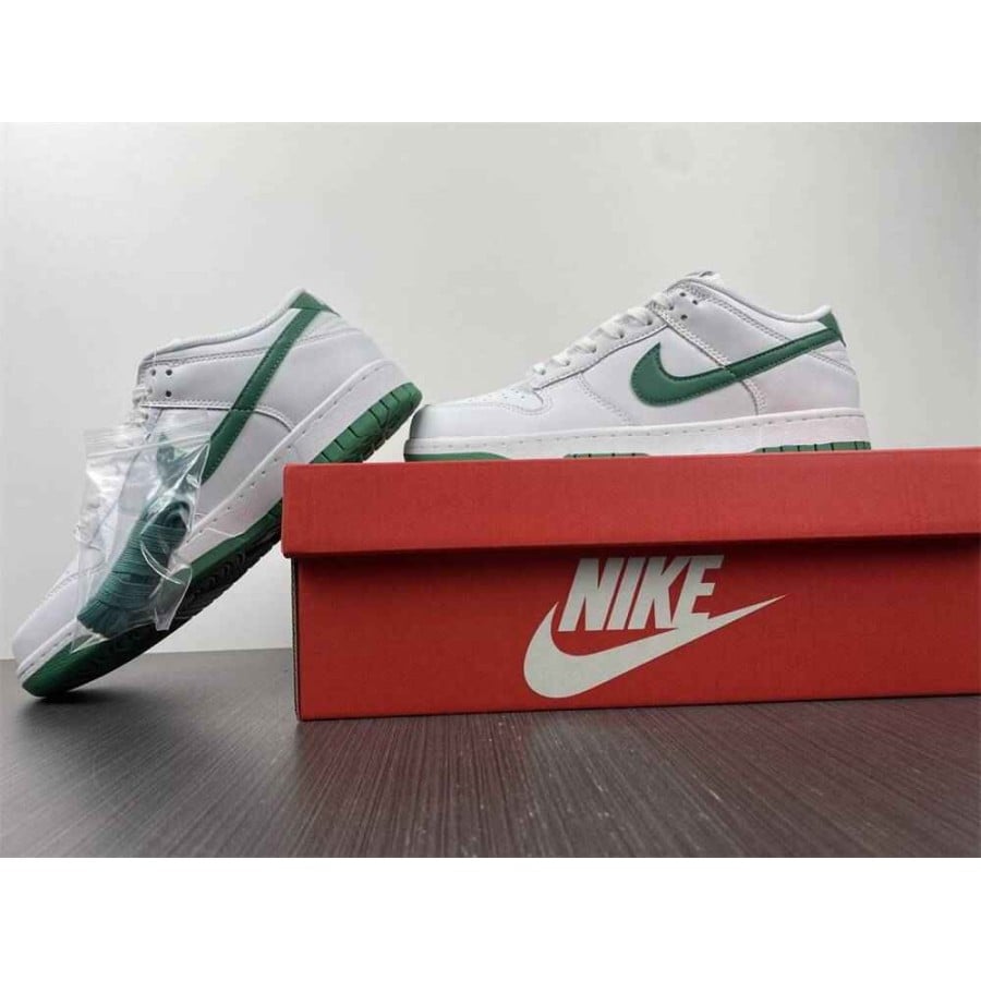 Wmns Dunk Low