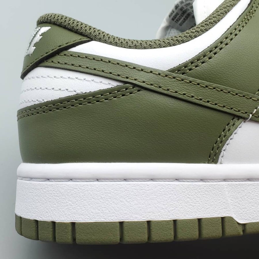Wmns Dunk Low