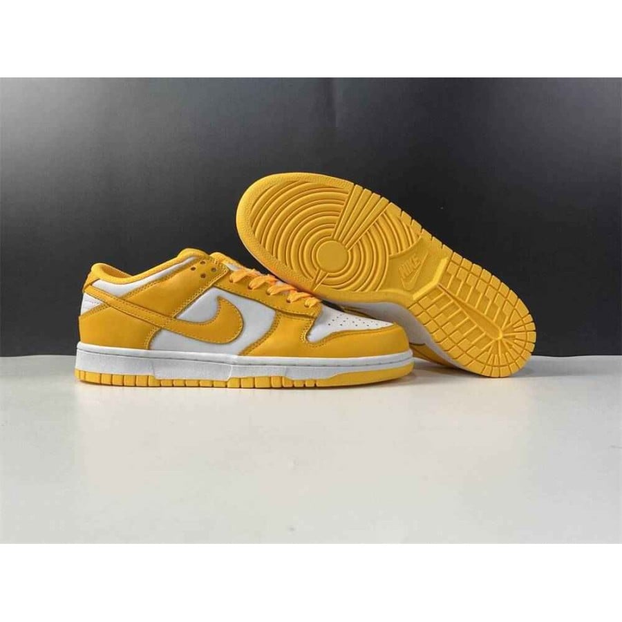 Wmns Dunk Low