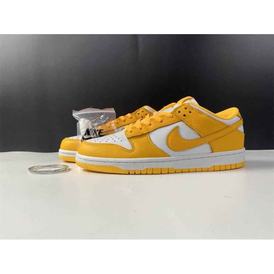 Wmns Dunk Low