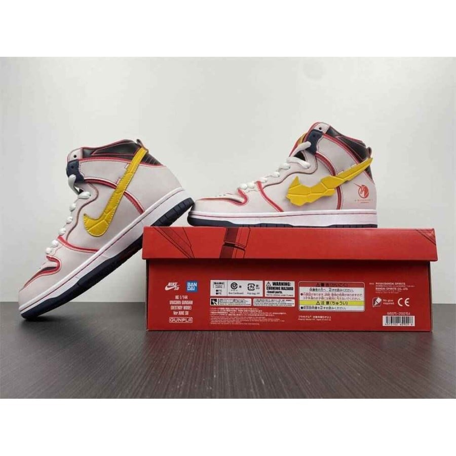 Gundam x Dunk High SB
