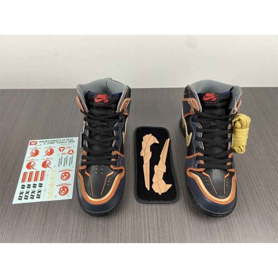 Gundam x Dunk High SB