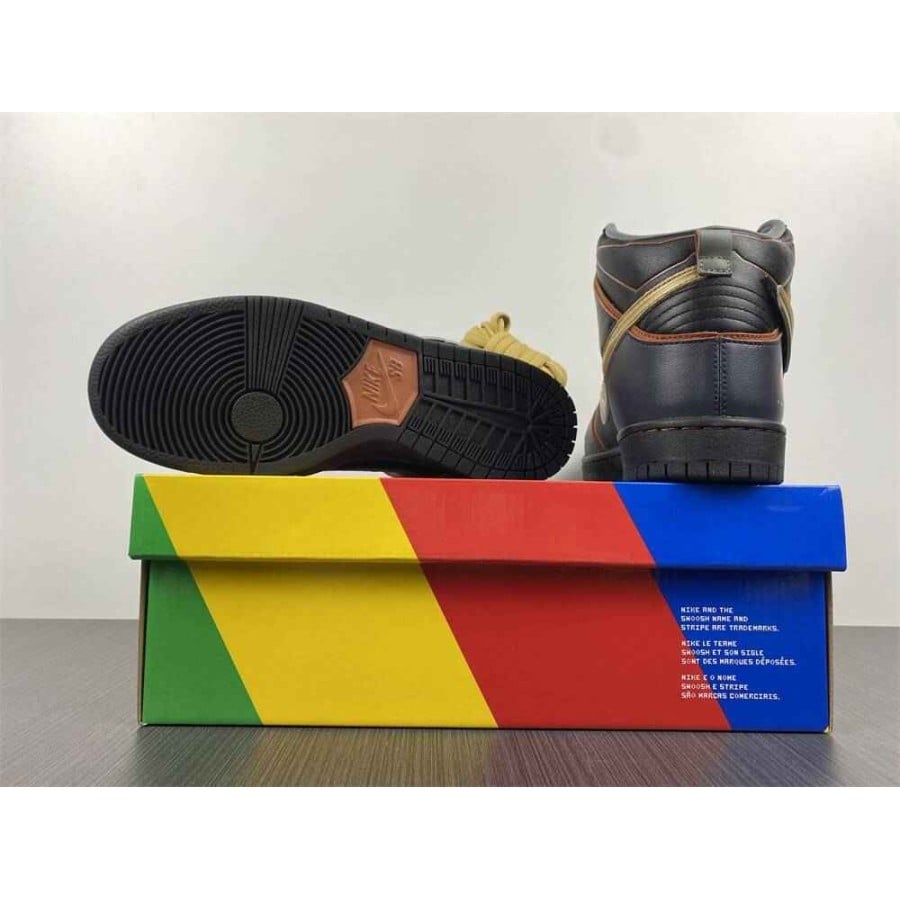 Gundam x Dunk High SB
