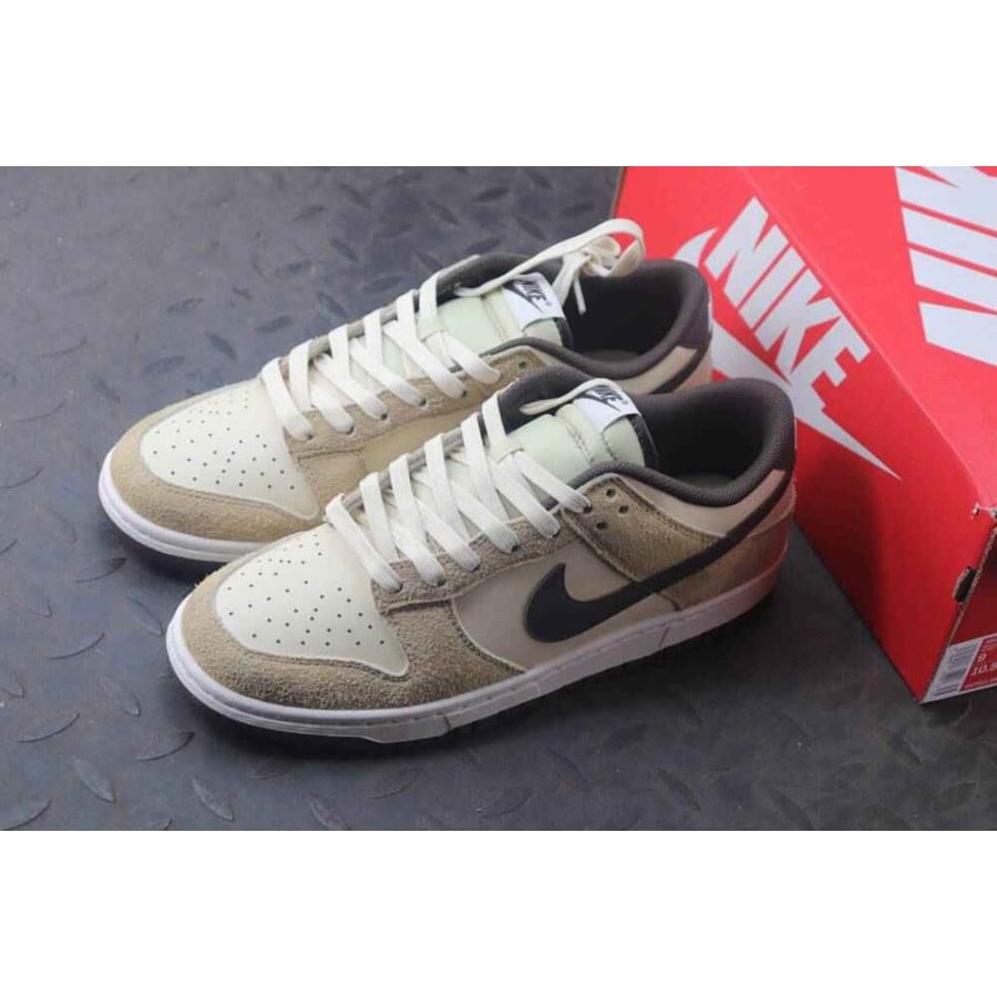 Dunk Low Premium