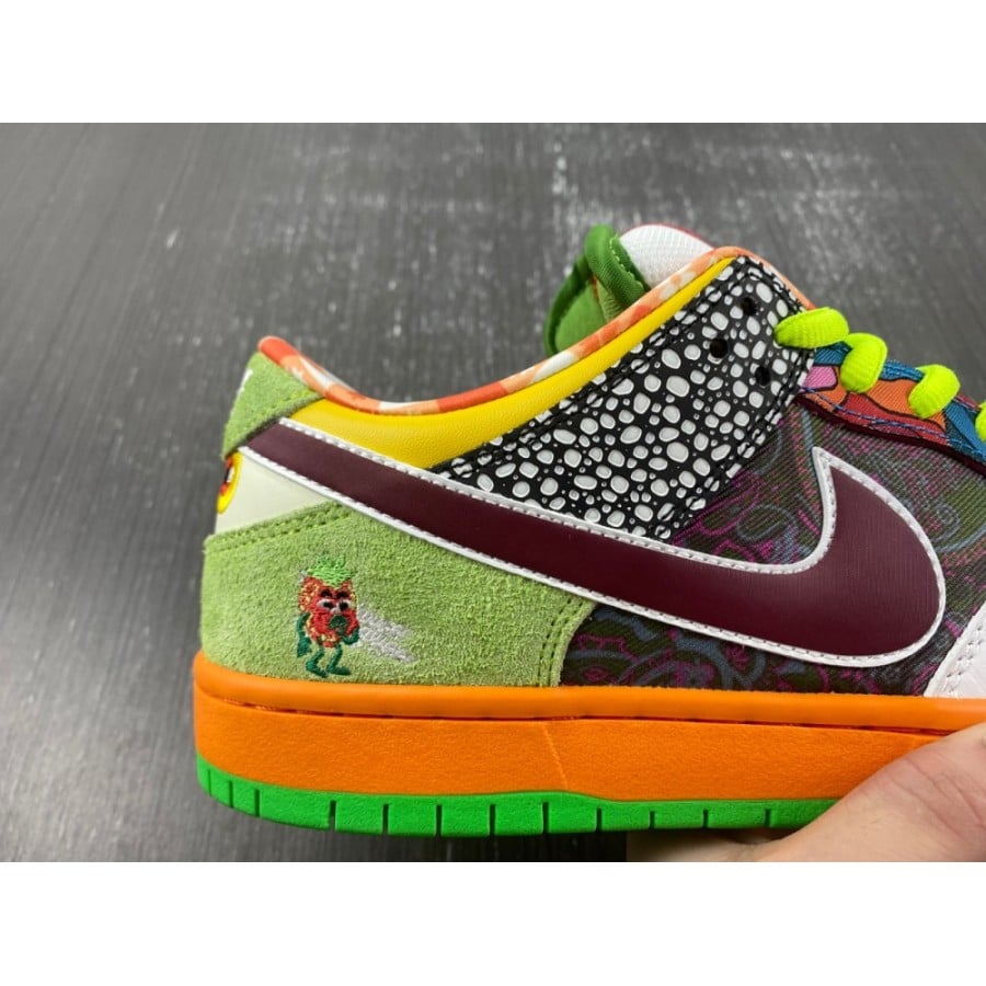 Dunk Low SB