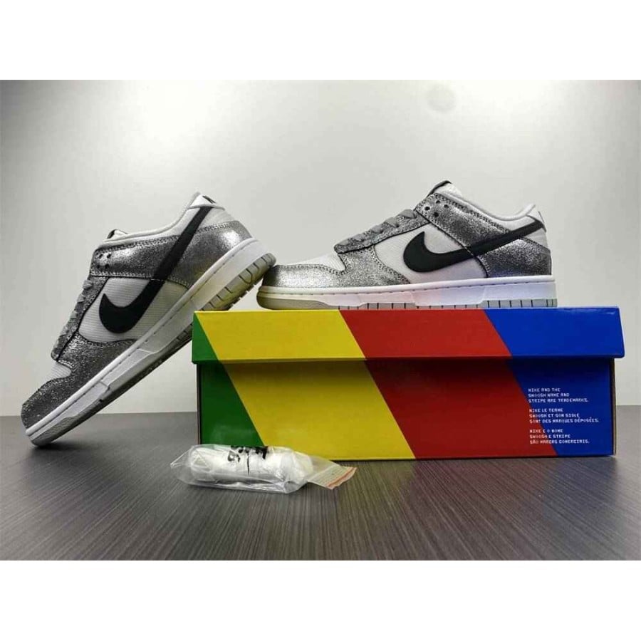 Wmns Dunk Low