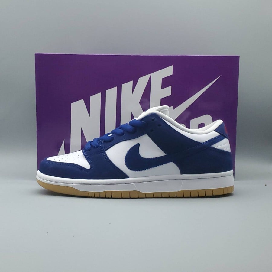 Dunk Low SB