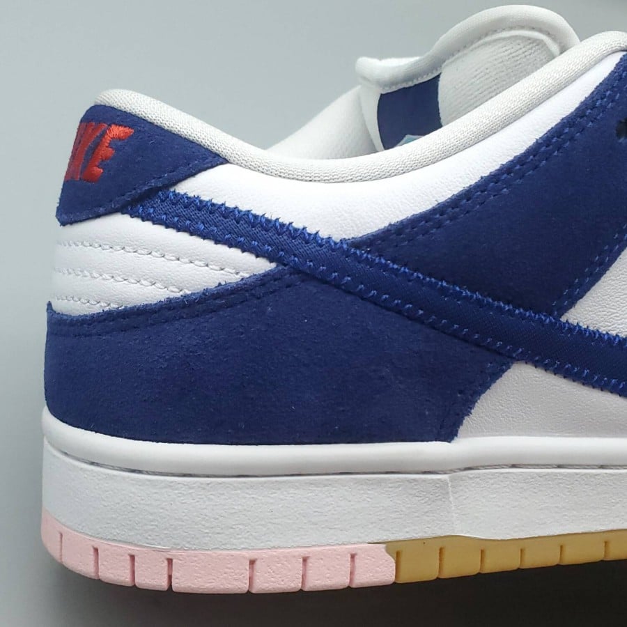 Dunk Low SB