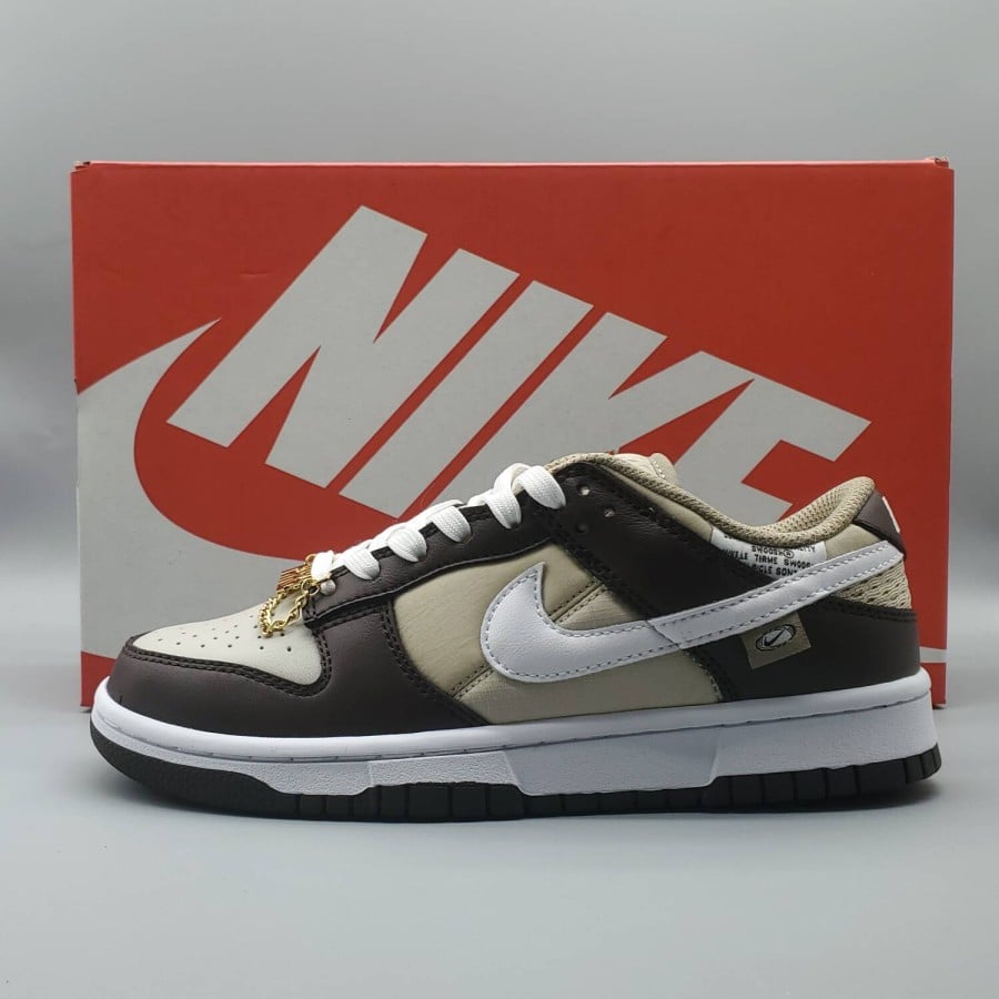 Wmns Dunk Low