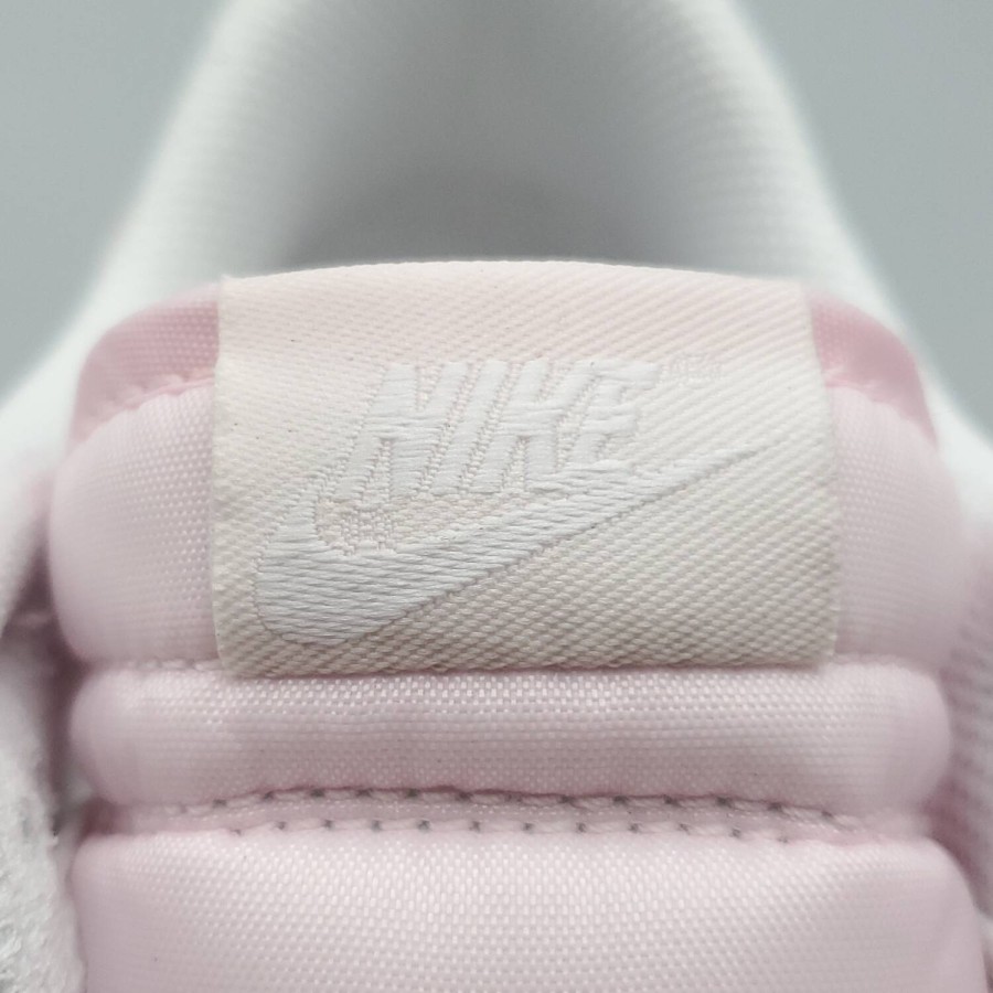 Wmns Dunk Low