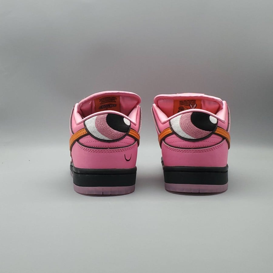 The Powerpuff Girls x Dunk Low Pro SB QS