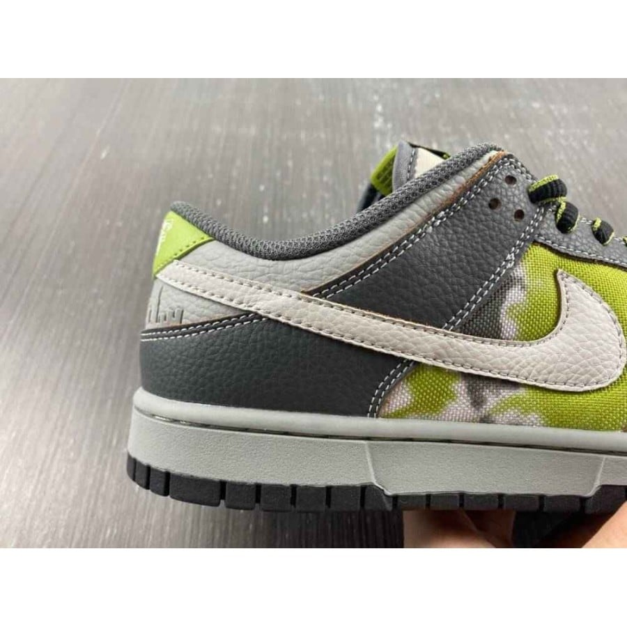 HUF x Dunk Low SB