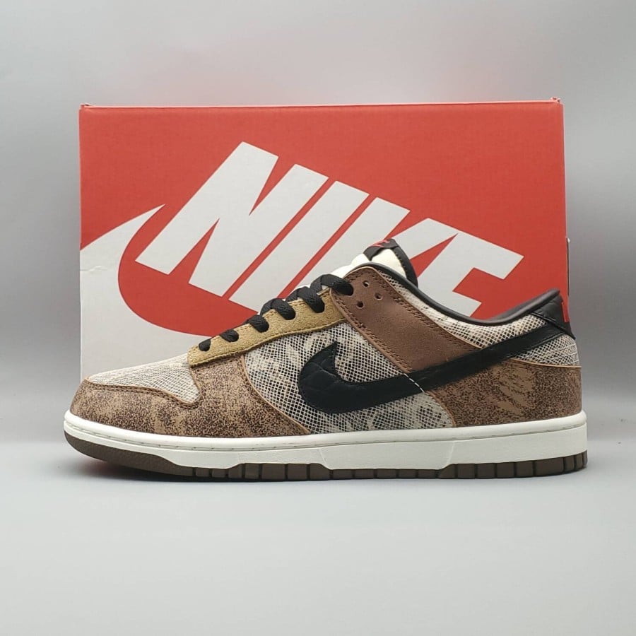 Dunk Low Premium