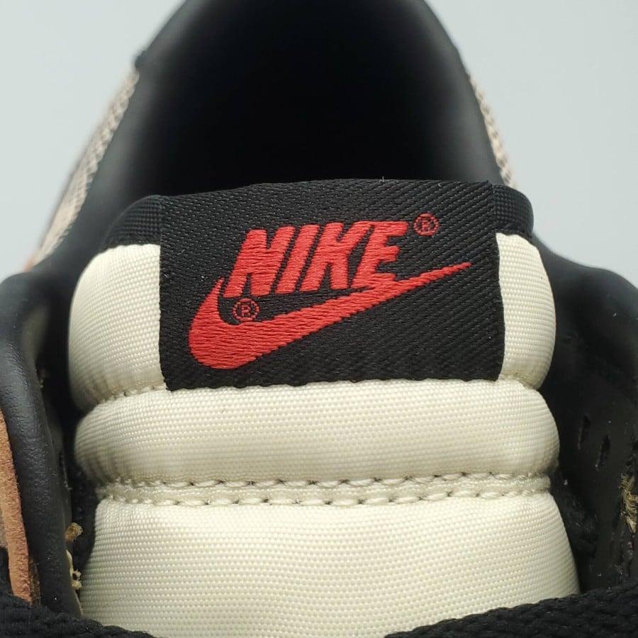 Dunk Low Premium