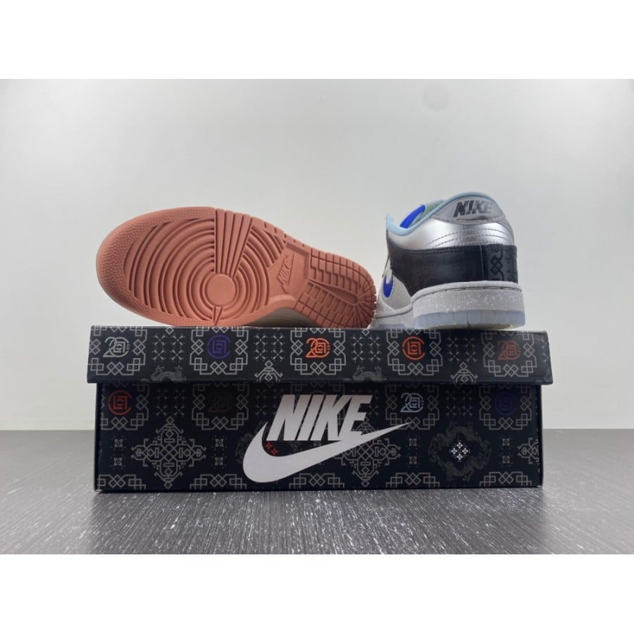 CLOT x Dunk Low SP