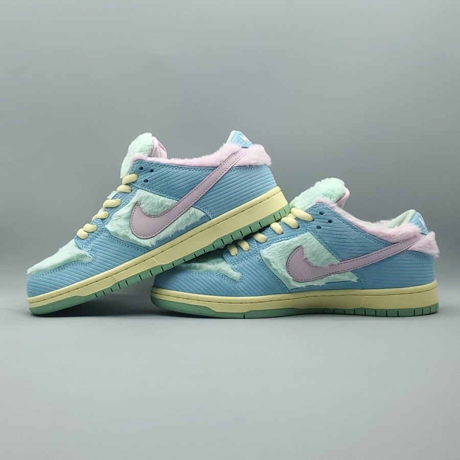 Verdy x Dunk Low SB
