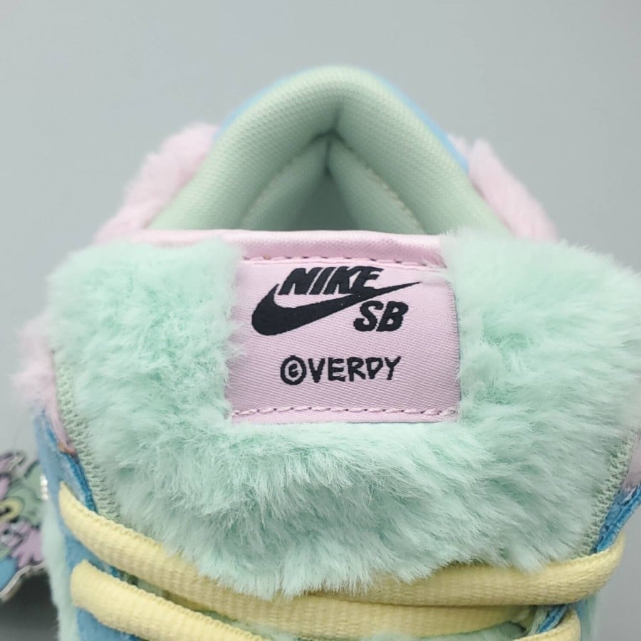 Verdy x Dunk Low SB