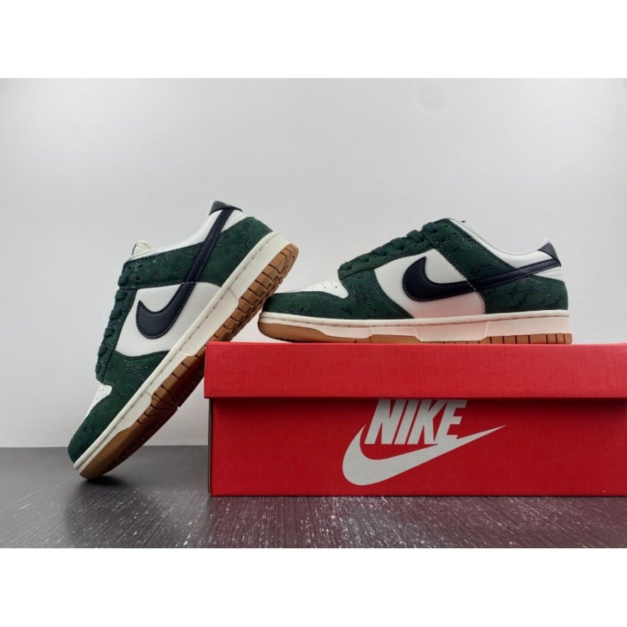 Wmns Dunk Low