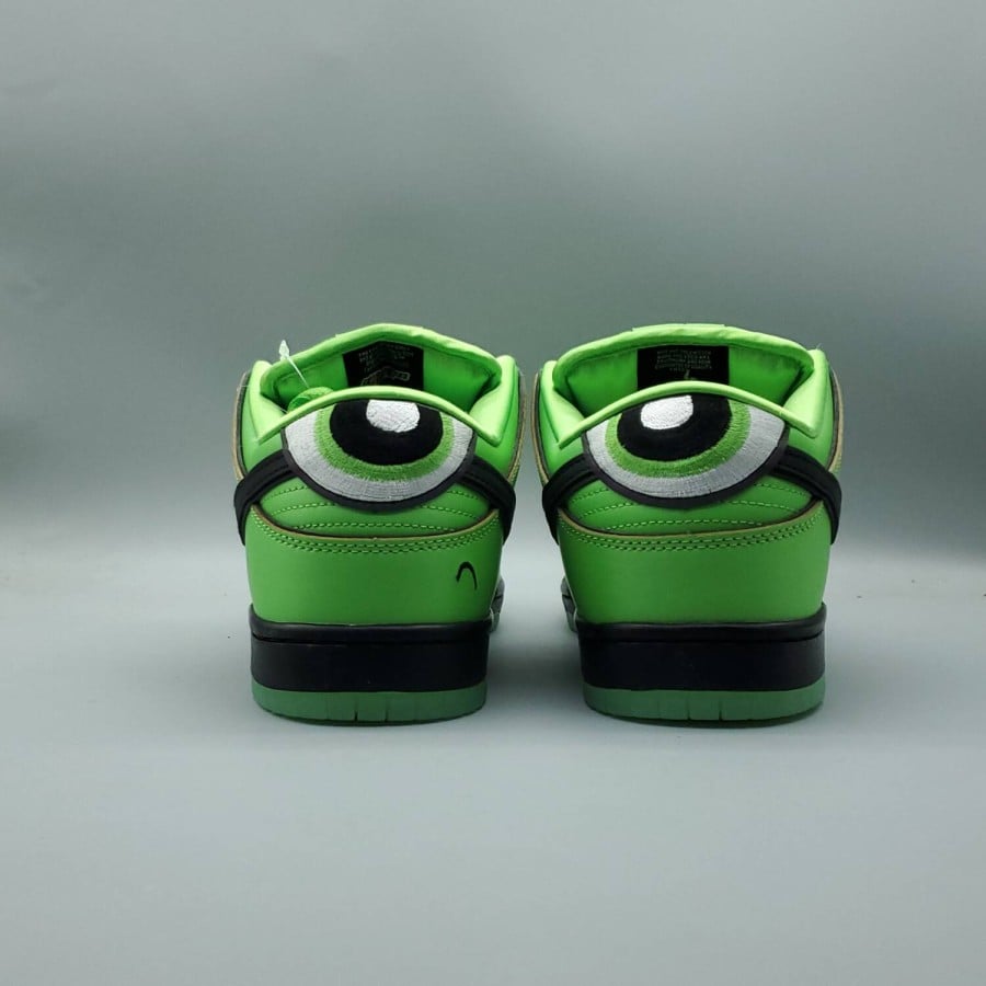 The Powerpuff Girls x Dunk Low Pro SB QS
