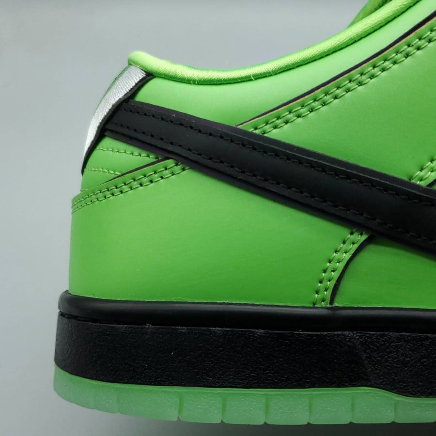 The Powerpuff Girls x Dunk Low Pro SB QS