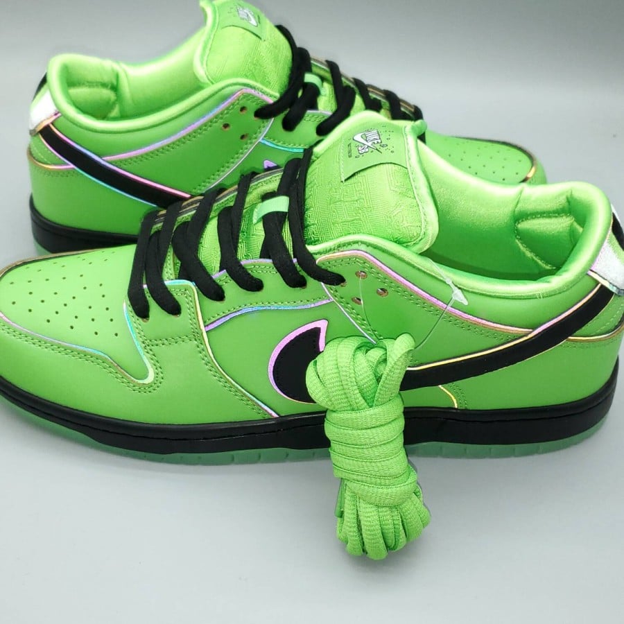 The Powerpuff Girls x Dunk Low Pro SB QS