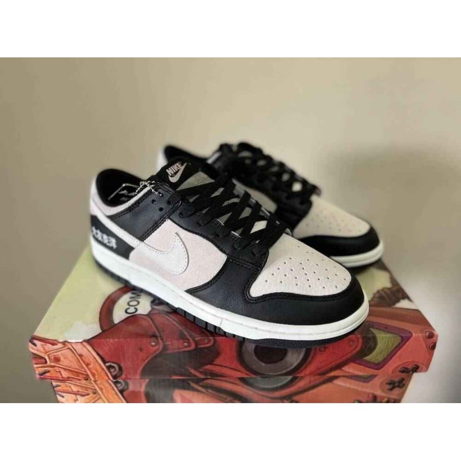 Otomo Katsuhiro x Nike SB Dunk Low