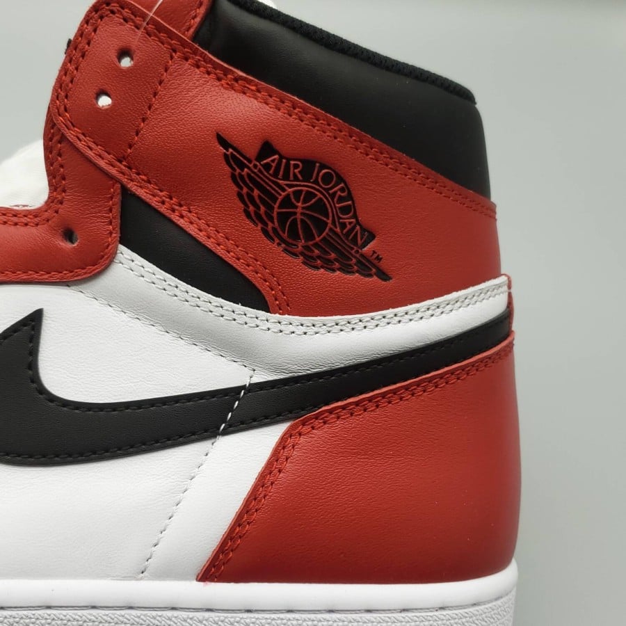 Air Jordan 1 Retro High OG