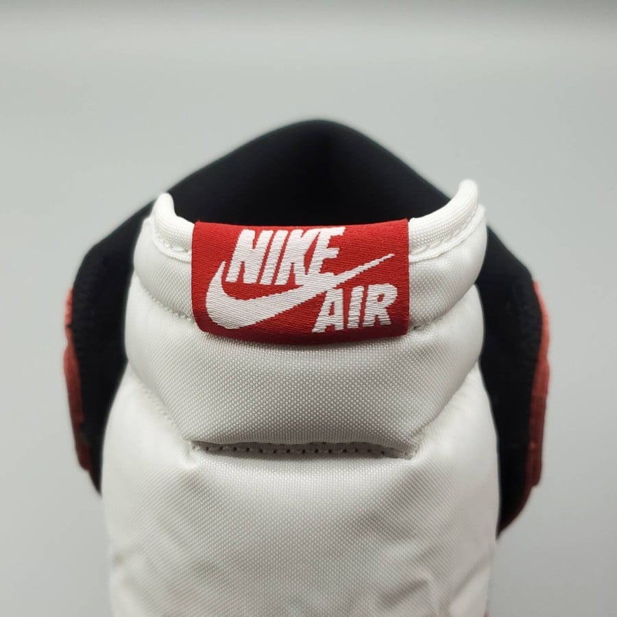 Air Jordan 1 Retro High OG